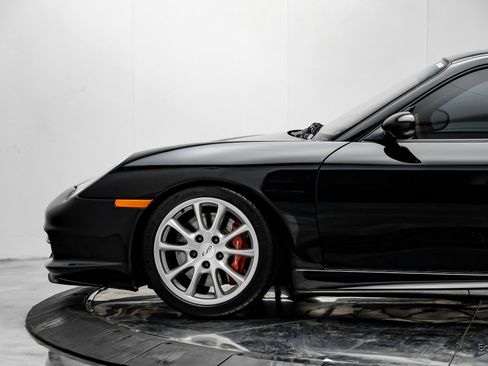 Used 2004 Porsche 911 GT3 image 6