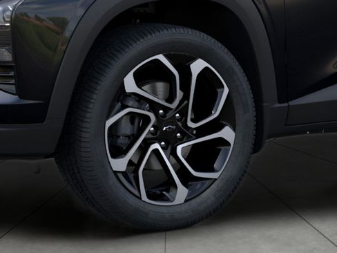 Used 2026 Chevrolet Trax RS w/ Sunroof Package FWD image 9