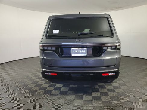 New 2026 Jeep Grand Wagoneer Limited image 4