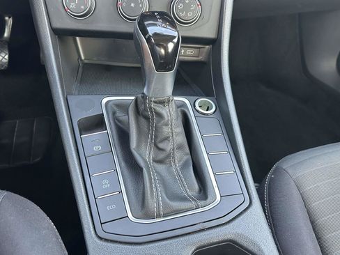 Used 2024 Volkswagen Jetta S FWD image 20