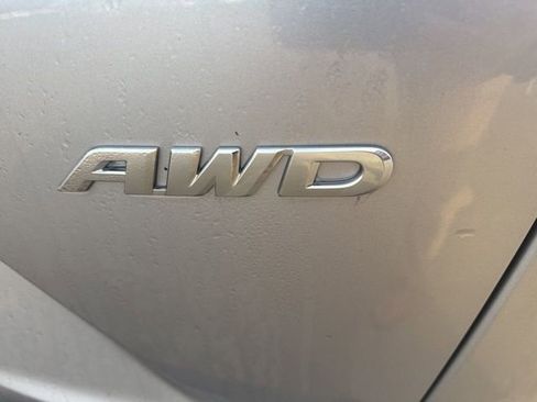 Used 2018 Honda CR-V EX image 9