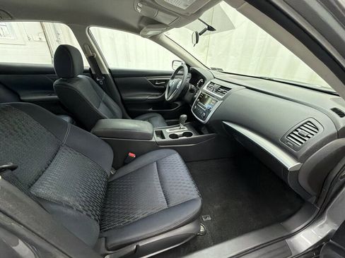 Used 2016 Nissan Altima 2.5 S w/ Power Driver Seat Package image 13