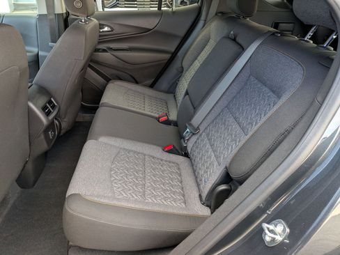 Used 2023 Chevrolet Equinox LT image 24