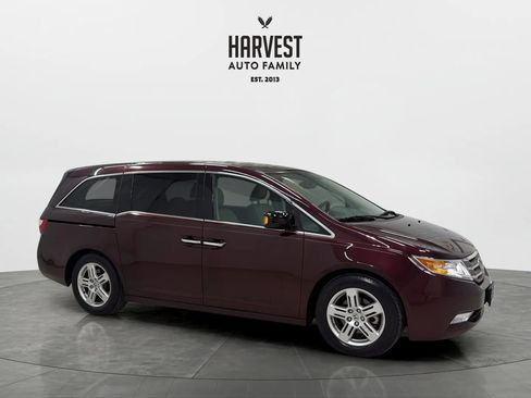 Used 2013 Honda Odyssey Touring image 9