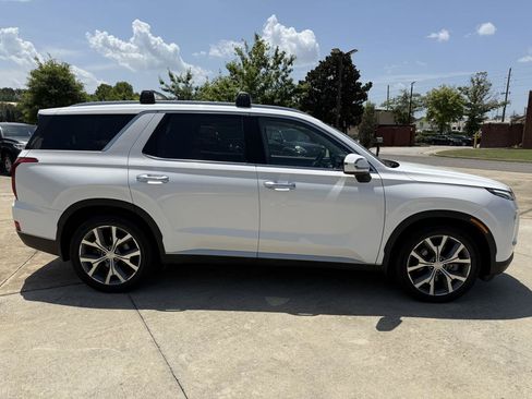 Used 2021 Hyundai Palisade SEL w/ Premium Package FWD image 6