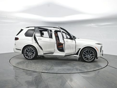 Used 2024 BMW X7 M60i w/ Executive Package AWD/4WD image 64