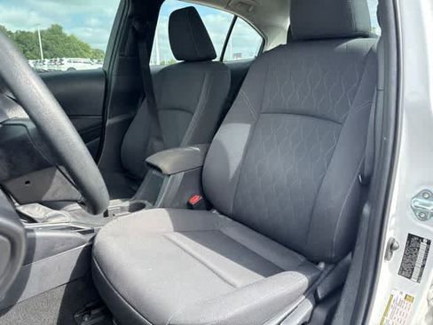 Used 2024 Toyota Corolla LE FWD image 22