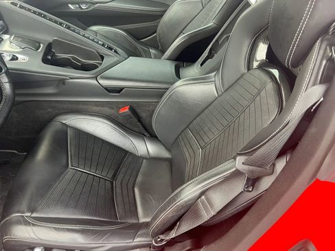 Used 2020 Chevrolet Corvette Stingray Preferred Cpe w/ 2LT Preferred Equipment Group image 16