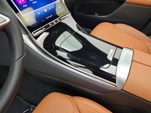 Certified 2026 Mercedes-Benz GLC 300 image 11