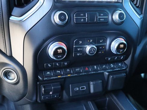 Used 2019 GMC Sierra 1500 Denali w/ Denali Ultimate Package image 18