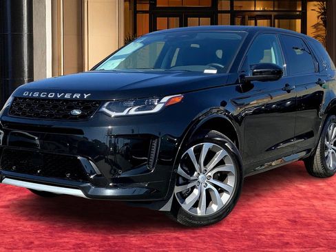 Used 2024 Land Rover Discovery Sport S image 1