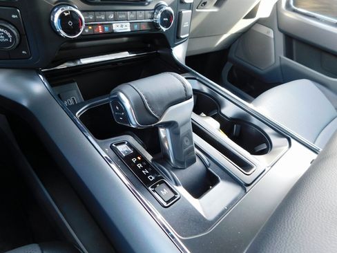 New 2025 Ford F150 Lariat w/ Equipment Group 501A Mid image 42