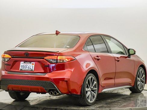 Used 2022 Toyota Corolla XSE image 5