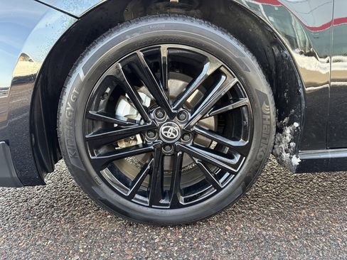 Certified 2025 Toyota Camry SE image 9