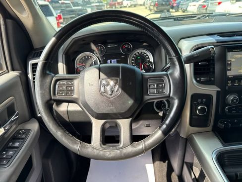 Used 2017 RAM 2500 Big Horn w/ Sport Appearance Group AWD/4WD image 27