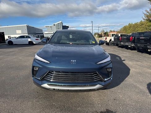 New 2026 Buick Envista Preferred w/ Convenience I Package image 2