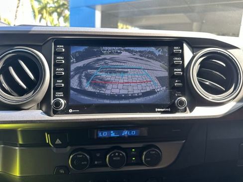 Used 2022 Toyota Tacoma SR5 w/ Technology Package RWD image 24
