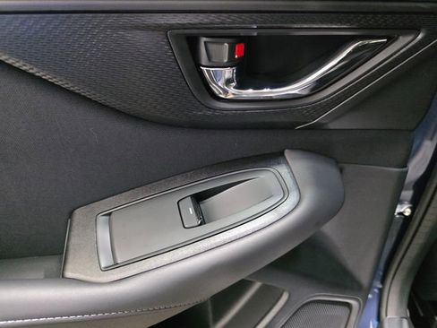 Certified 2025 Subaru Outback Premium image 28