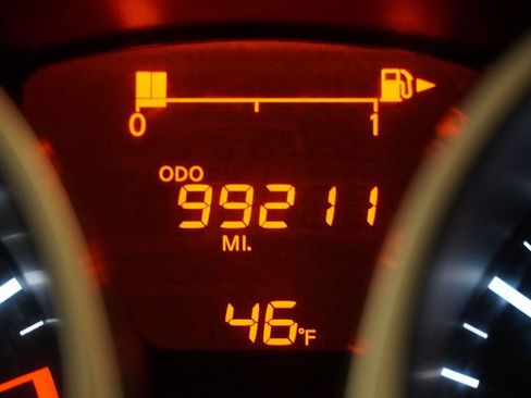 Used 2016 Nissan Juke SV w/ Cold Weather Package image 9