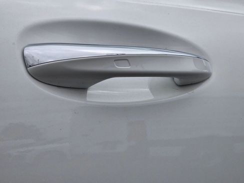 New 2026 Mercedes-Benz GLB 250 4MATIC image 29