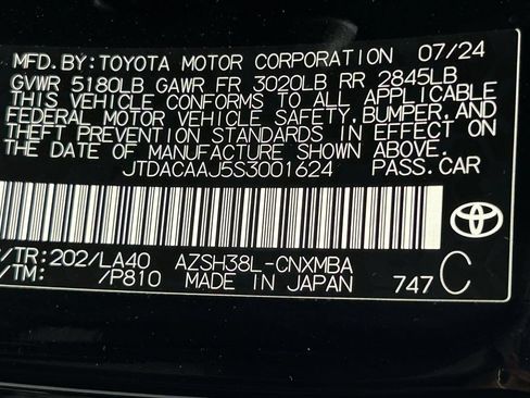 Used 2025 Toyota Crown Signia AWD/4WD image 22