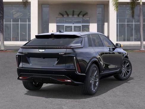 New 2026 Cadillac Lyriq V w/ LPO, Floor Liner Package AWD/4WD image 4