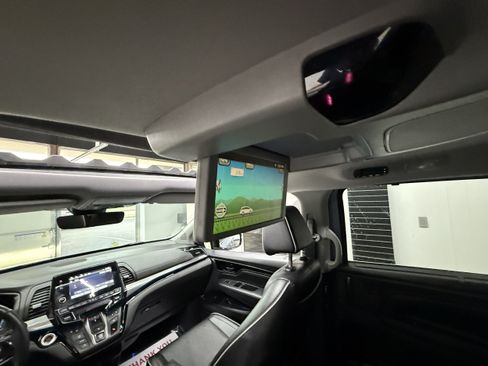 Used 2023 Honda Odyssey Touring image 14