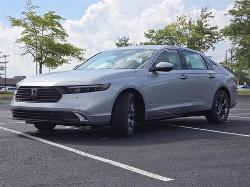 New 2025 Honda Accord EX-L image 15