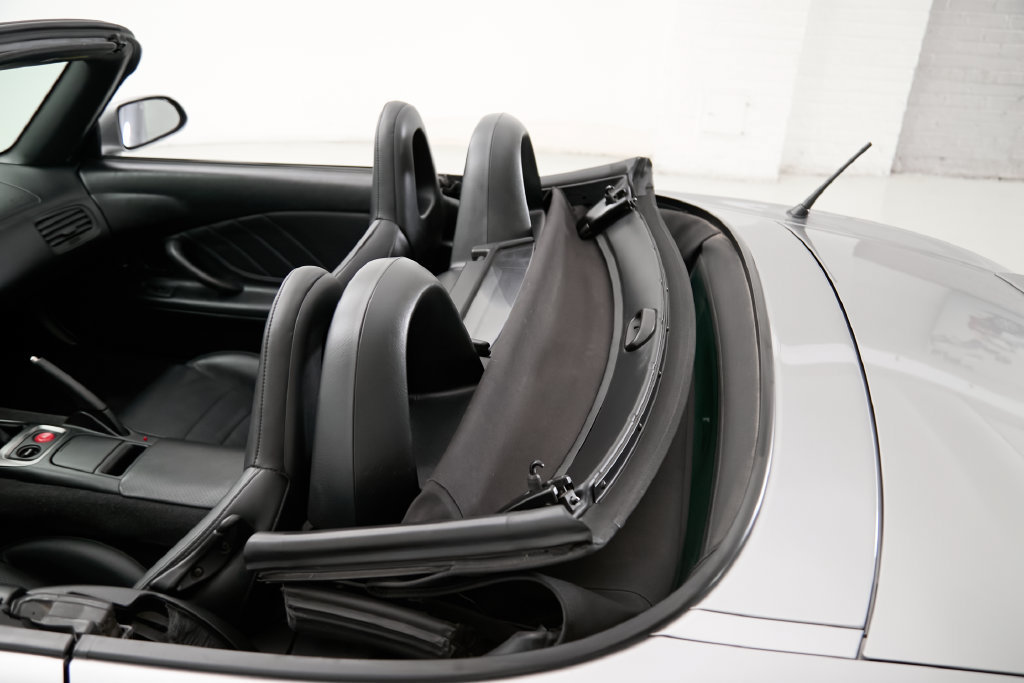 Used 2000 Honda S2000 image 22