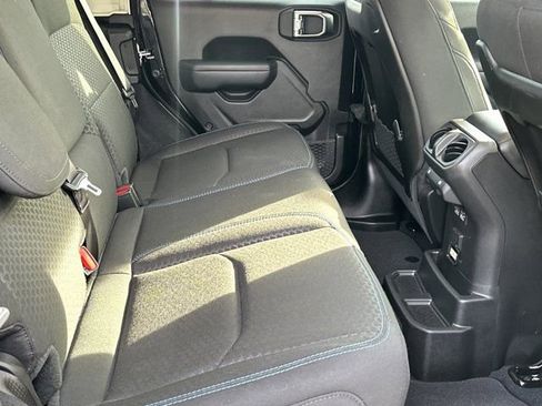 Certified 2025 Jeep Wrangler Unlimited Rubicon 4xe w/ Safety Group image 17