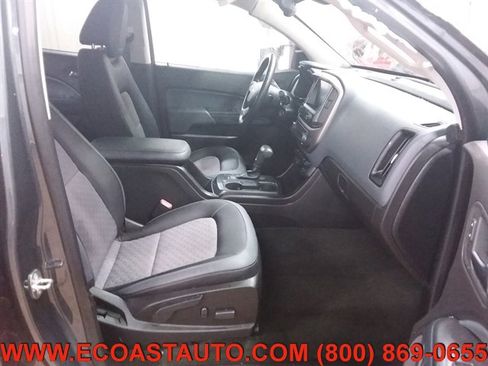 Used 2017 Chevrolet Colorado Z71 image 13
