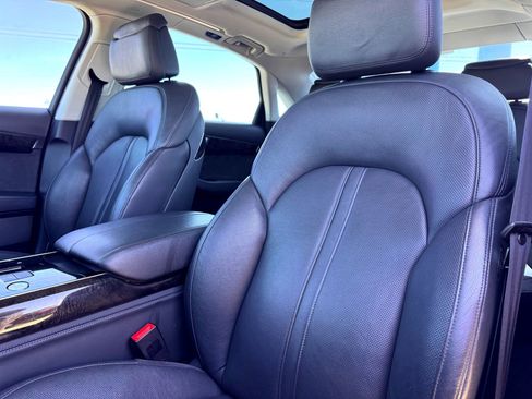 Used 2015 Audi A8 L 4.0T w/ Premium Package image 17