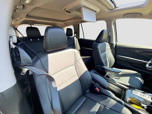 Used 2022 Honda Pilot Elite image 31
