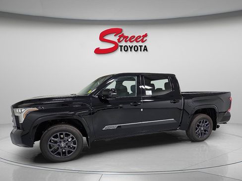 New 2026 Toyota Tundra Platinum AWD/4WD image 2