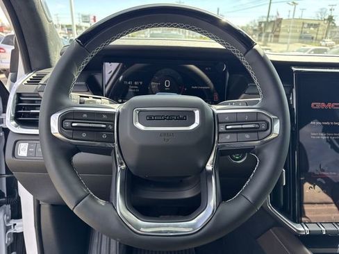 New 2026 GMC Acadia Denali Ultimate image 18
