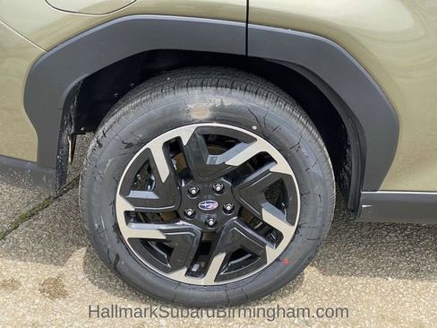 New 2026 Subaru Forester Touring AWD/4WD image 3