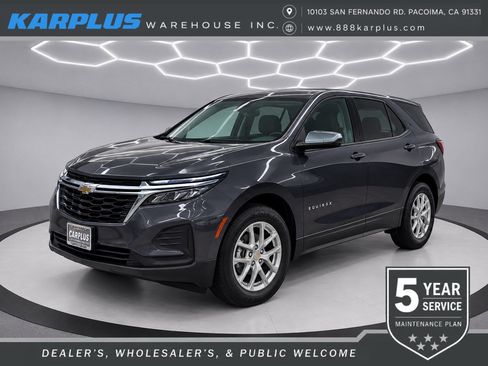 Used 2022 Chevrolet Equinox LS w/ LPO, Chrome Package FWD image 1
