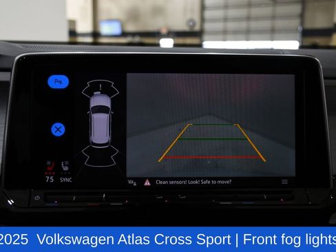 Used 2025 Volkswagen Atlas Cross Sport SE image 14
