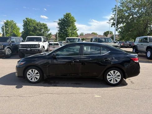 Used 2024 Nissan Sentra S FWD image 2