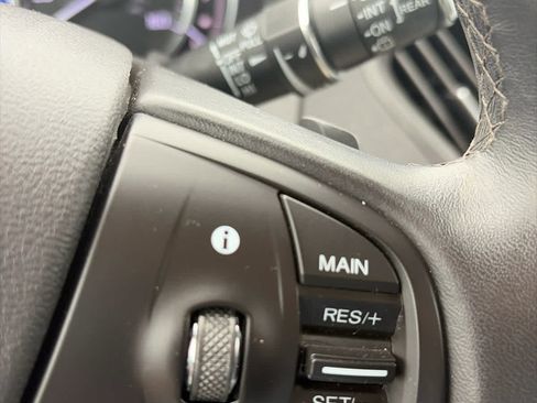 Used 2020 Acura MDX SH-AWD image 32