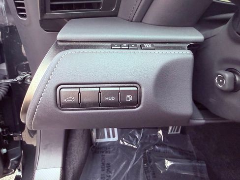 Certified 2023 Lexus LC 500 500 CONVERTIBLE/TOURING/MARK L w/ Touring Package image 22