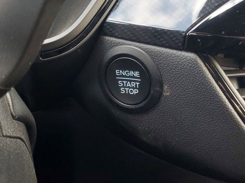 Used 2025 Ford Escape ST-Line w/ Cold Weather Package image 22