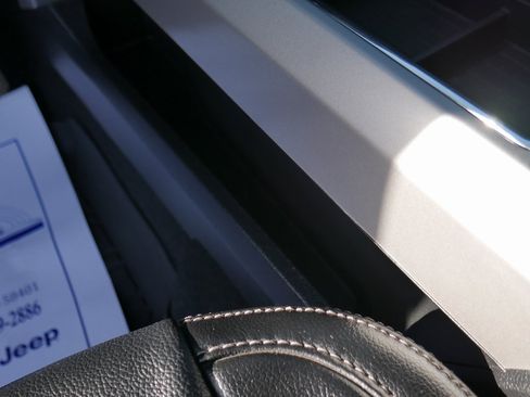 Used 2021 Ford F250 Lariat w/ Chrome Package image 54