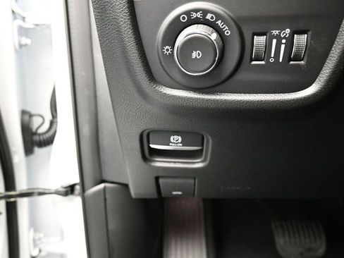 New 2026 Jeep Grand Cherokee Limited image 14