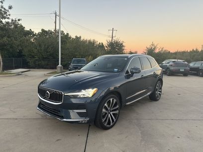 Certified 2023 Volvo XC60 B5 Ultimate w/ Climate Package