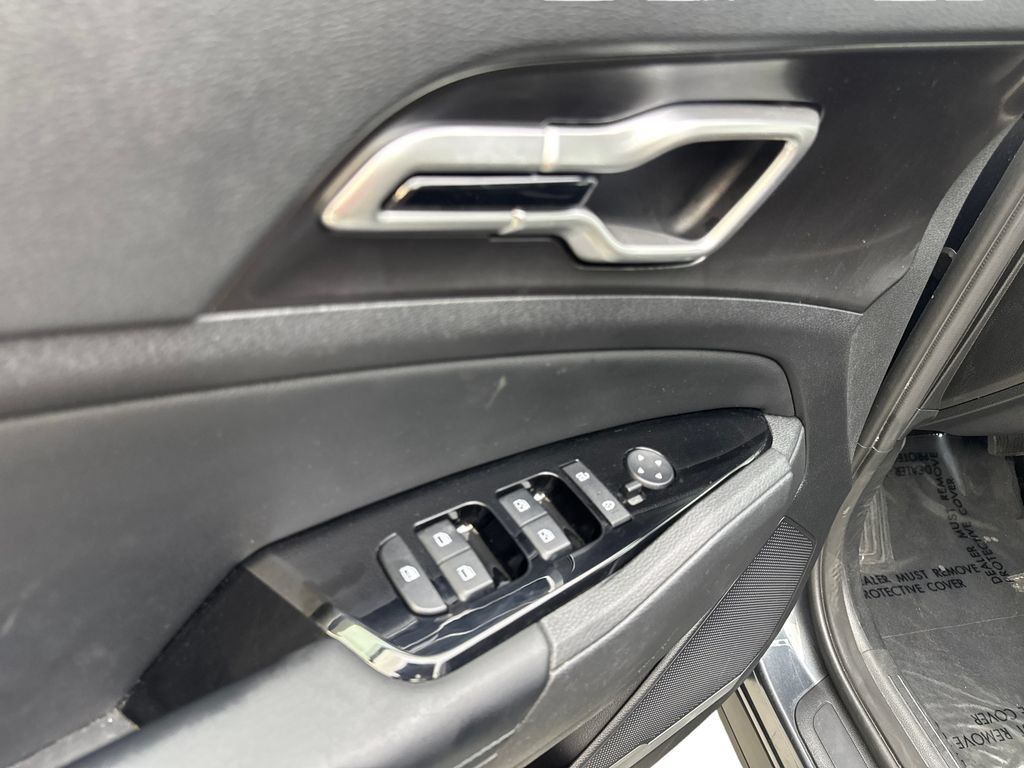 Used 2024 Kia Sportage EX AWD/4WD image 34