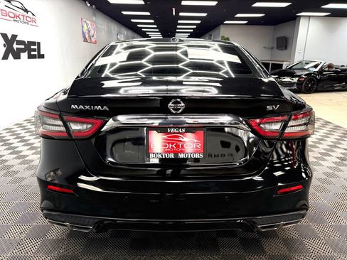 Used 2021 Nissan Maxima 3.5 SV w/ Floor Mat Group FWD image 12