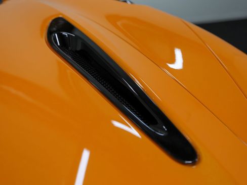 Used 2021 McLaren 765LT RWD image 16