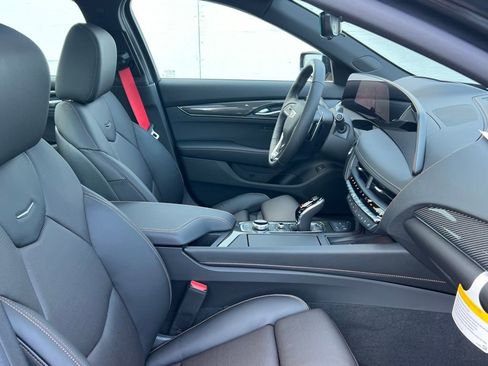 New 2026 Cadillac CT5 V RWD image 23
