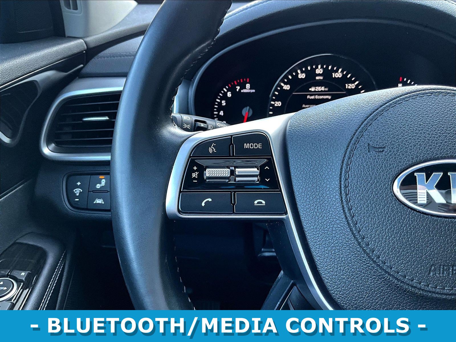 Used 2020 Kia Sorento EX AWD/4WD image 11